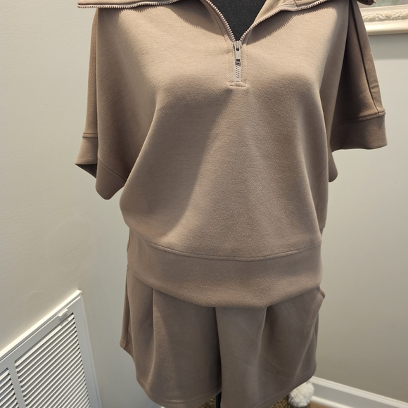Zella Other - Zella Black Short Sleeve Zip-Up Top and Shorts Set